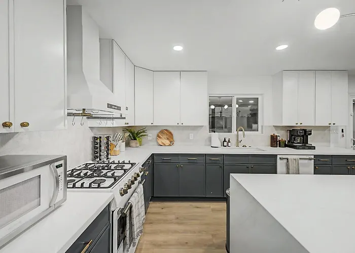 New Ocotillo Luxe Retreat Old Town *
