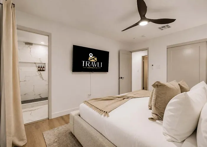 New Ocotillo Luxe Retreat Old Town *