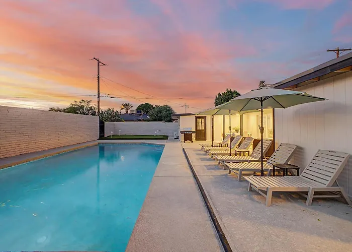 New Ocotillo Luxe Retreat Old Town