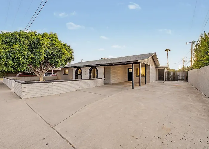 New Ocotillo Luxe Retreat Old Town *